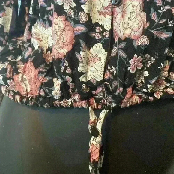 Women’s Arizona long sleeve top size medium - Picture 4 of 4